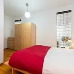 Charming 2 Bedroom Next To Praça Da Figueira *