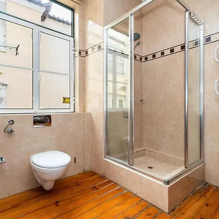 Charming 2 Bedroom Next To Praca Da Figueira Апартаменты Лиссабон